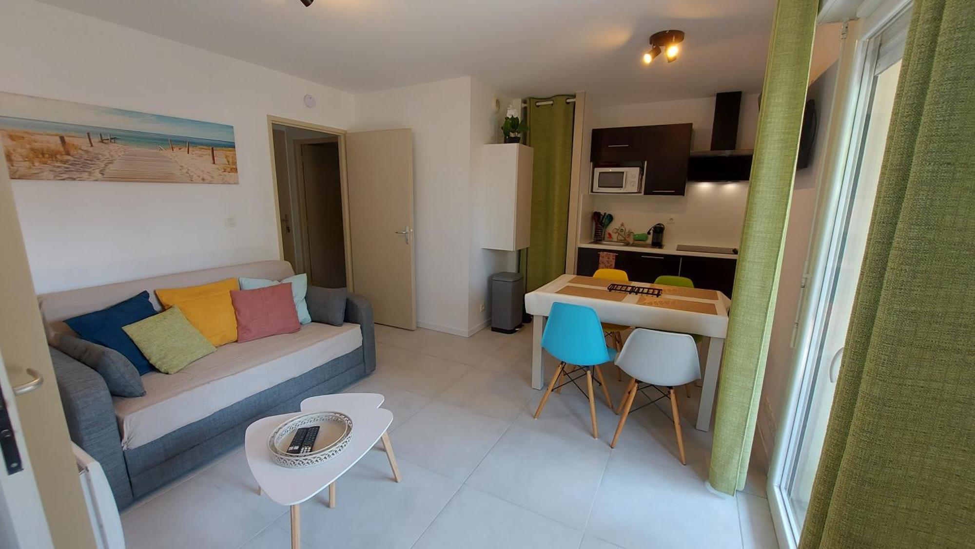 Appartement, 4 pers, jardin terrasse sans vis-à-vis, kit bébé possible, 50m du bord du lac d'Aureilhan, H36 Exterior foto